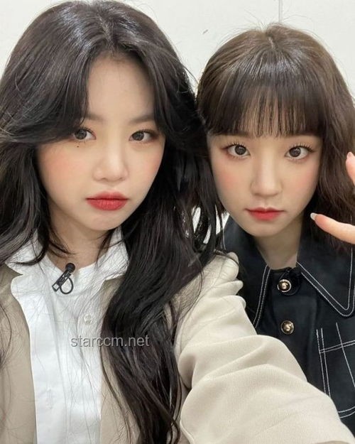 孟佳晒JYP家族合影引领韩流新趋势